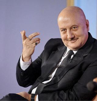 Anupam Kher reaches Srinagar to visit NIT students